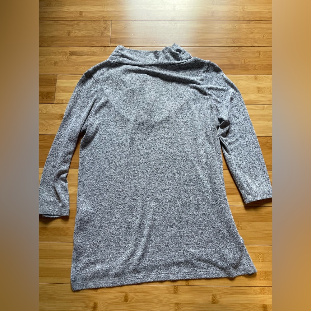 Sweater - Picture 3 of 3